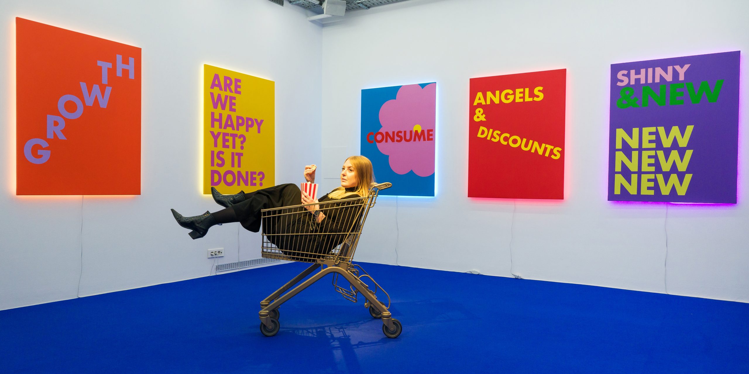 Iris Pokovec: Angels & Discounts